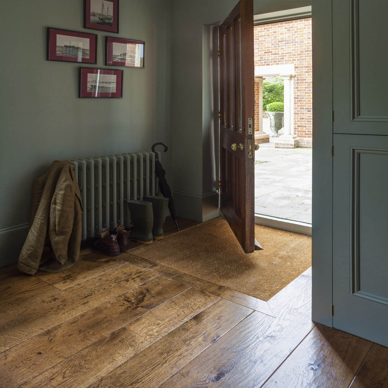 Rustic oak versailles panels wood flooring